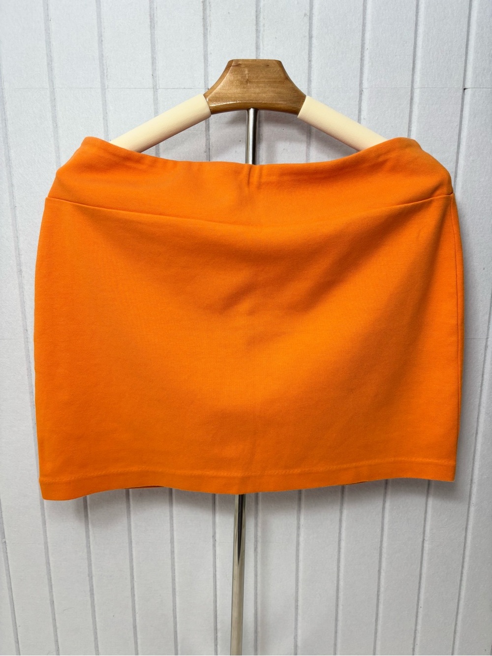kenzie Vibrant Orange Mini Skirt Size L